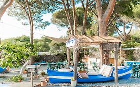 Holiday Eolie Village